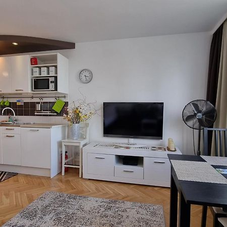 ורשה Like Home Flat B מראה חיצוני תמונה
